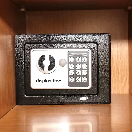 Hola Pleasant Fontanilla Side *